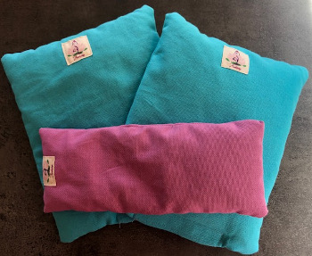 Lynn THIRY coussin yoga relacxation pour les yeux